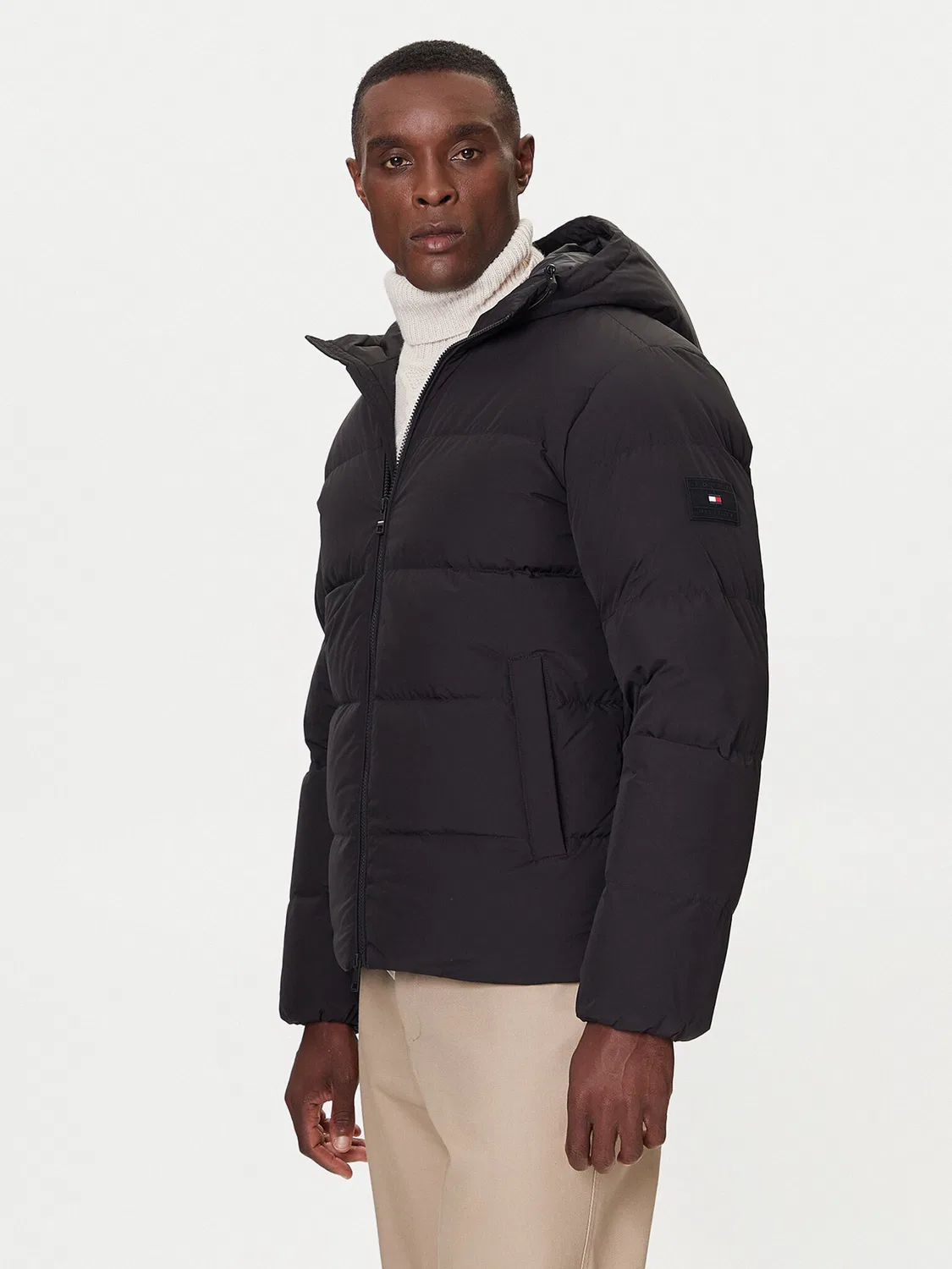 Мужской пуховик стандартного кроя Tommy Hilfiger, черный