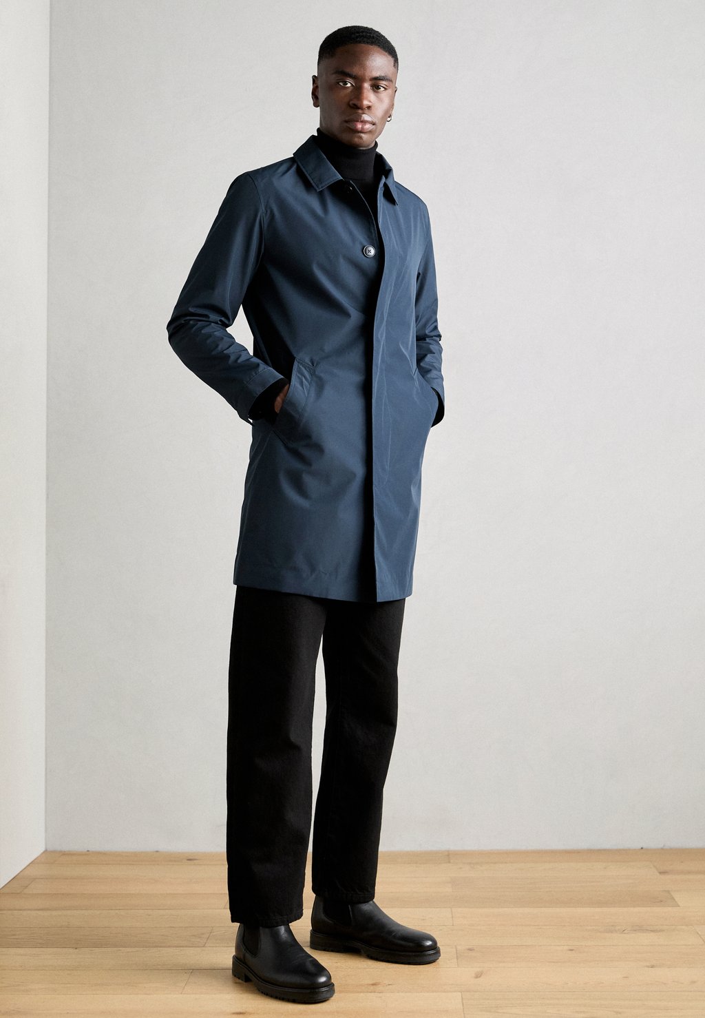 

Короткое пальто COAT Lindbergh, темно-синий