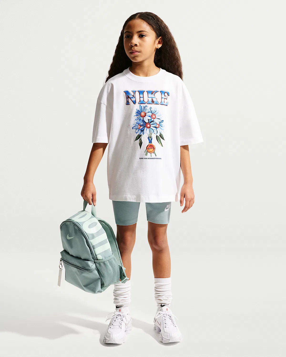 Детская (для девочек) футболка оверсайз Nike Sportswear, White — фото 4