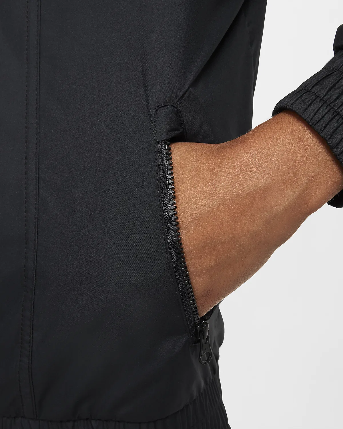 Детская куртка с капюшоном Nike Sportswear Windrunner Repel, Black/Black/Black/White — фото 4