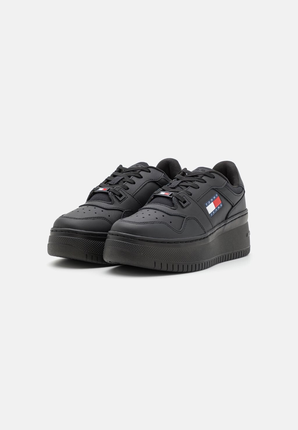 Низкие кроссовки RETRO BASKET FLATFORM Tommy Jeans, тройной черный — фото 2