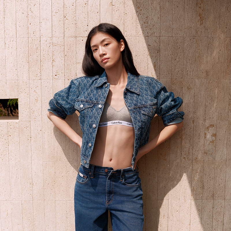 Calvin Klein Джинсовая куртка женская, XE8-Denim Blue — фото 4