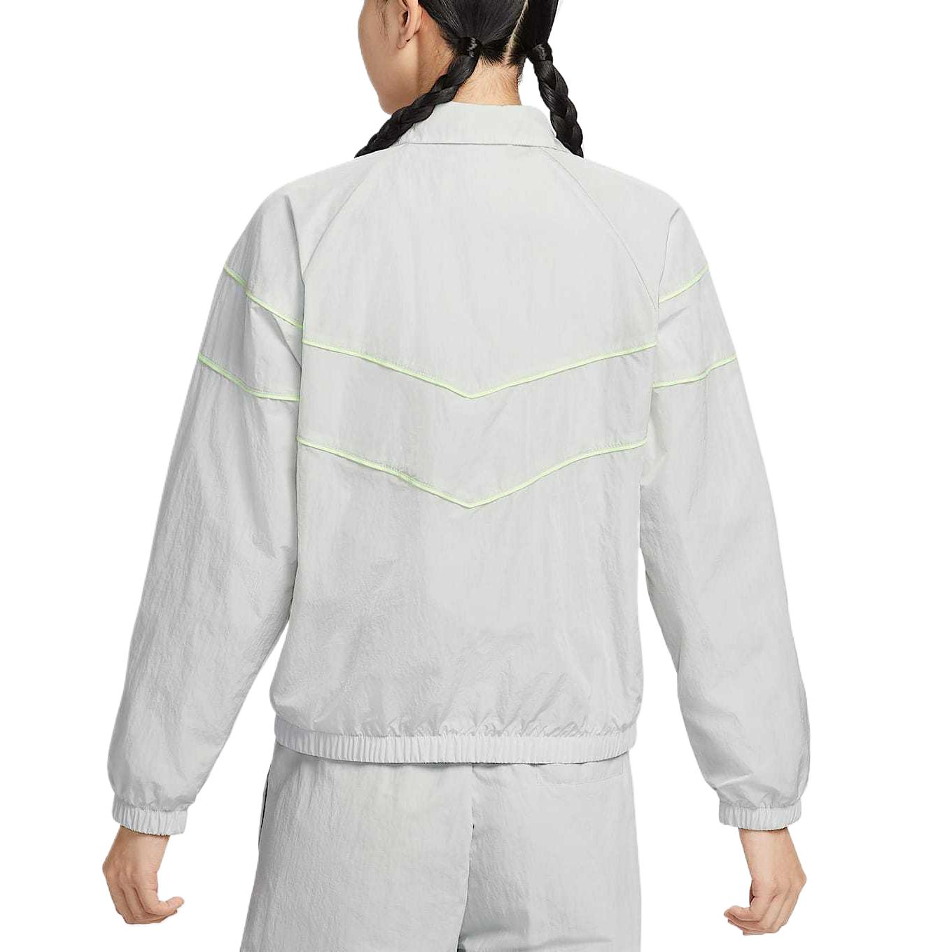 Nike Куртка женская светло-серебристая нежно-желто-зеленая белая, Light Silver/Mild Yellow-Green/White — фото 3