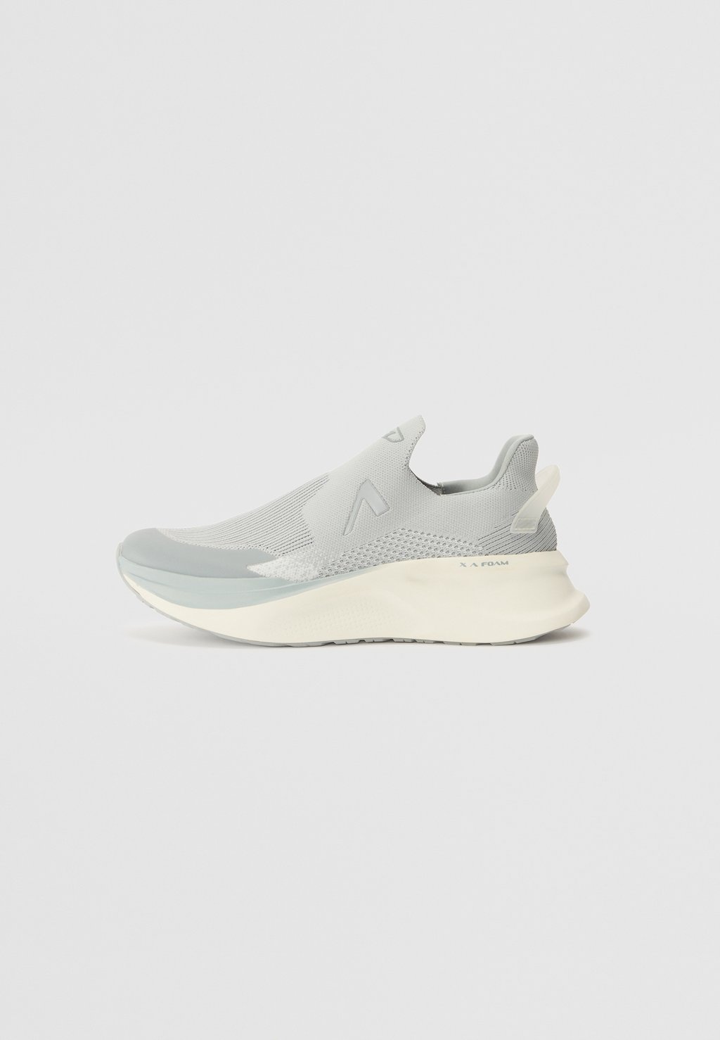 

Кроссовки RAVEN X UNISEX ARKK Copenhagen, светло-серый