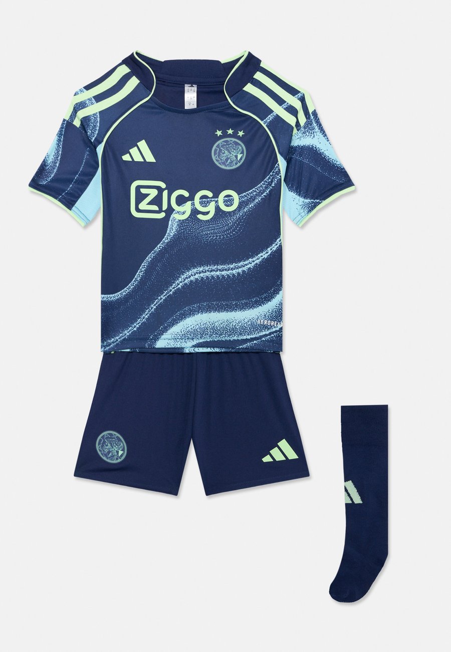 

Футболка Adidas Performance AJAX AMSTERDAM KIDS SET UNISEX, Night Sky/Blue, Синий, Футболка Adidas Performance AJAX AMSTERDAM KIDS SET UNISEX, Night Sky/Blue