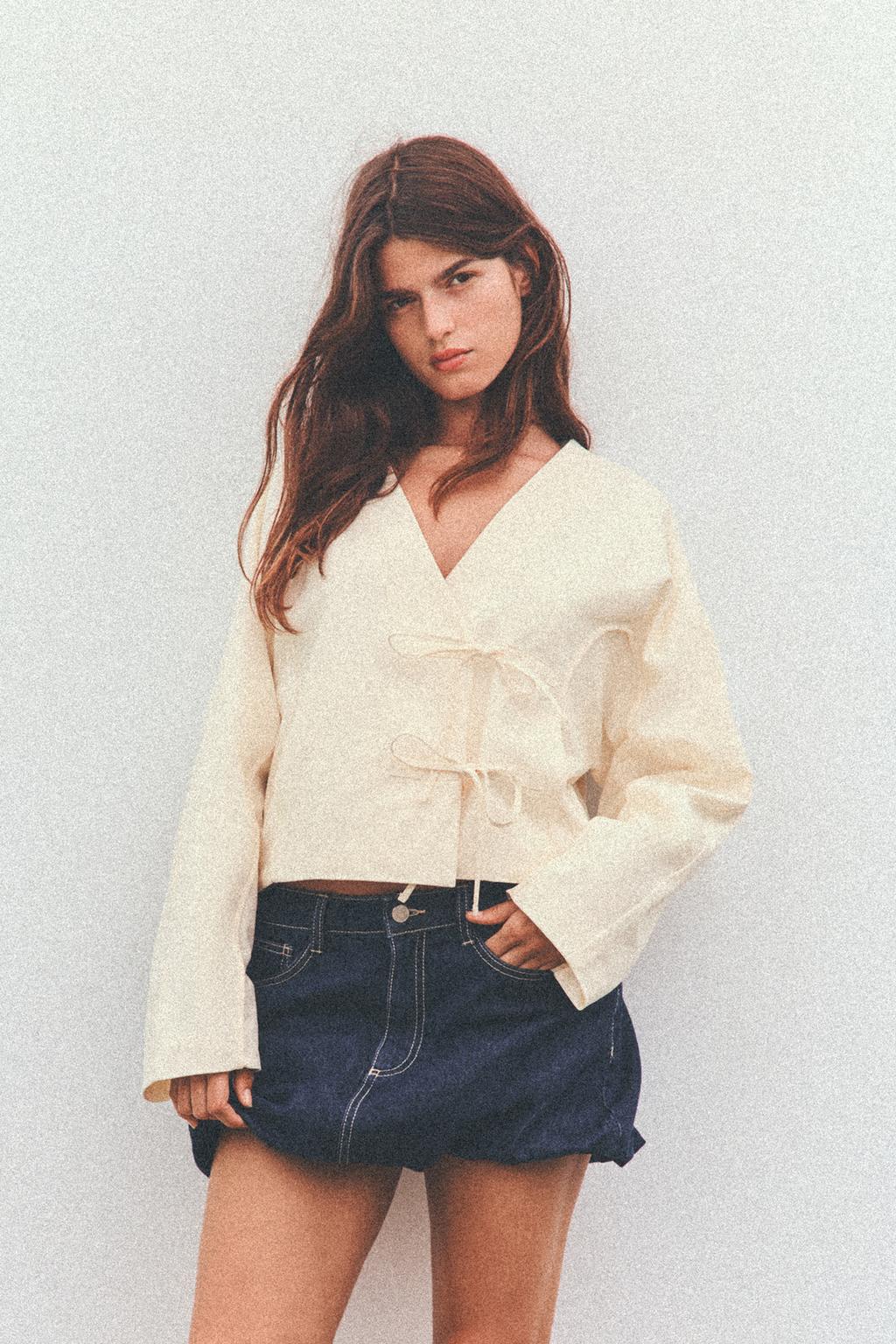 

Куртка с завязками и швами ZARA, кремовый