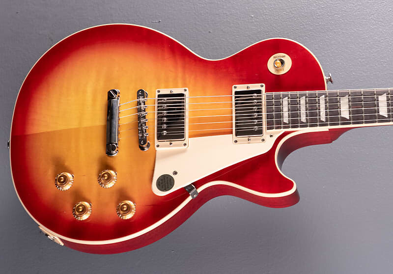 

Электрогитара Les Paul Standard 50’s - Heritage Cherry Sunburst