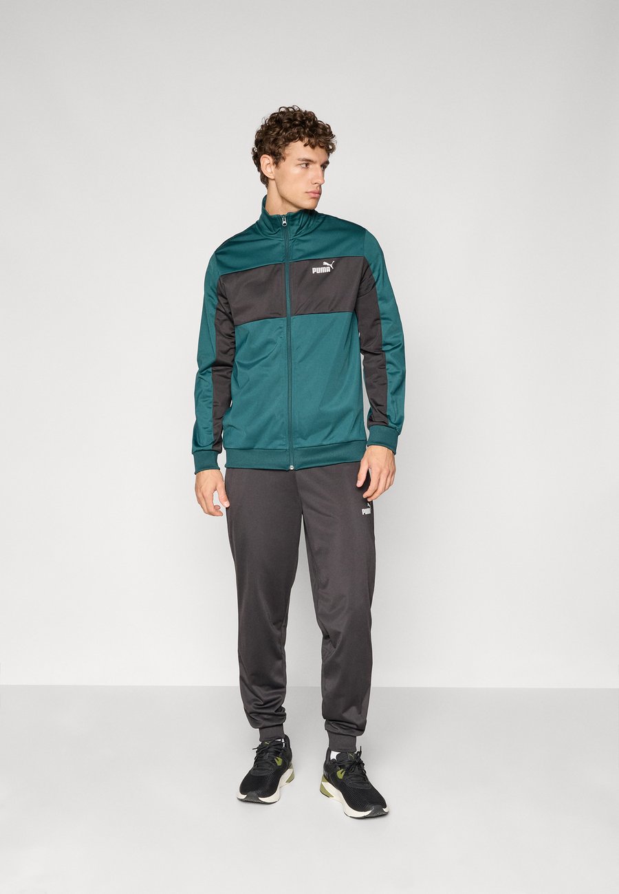 

Спортивный костюм Puma COLORBLOCK SUIT SET, Green Terrain/Dark Green