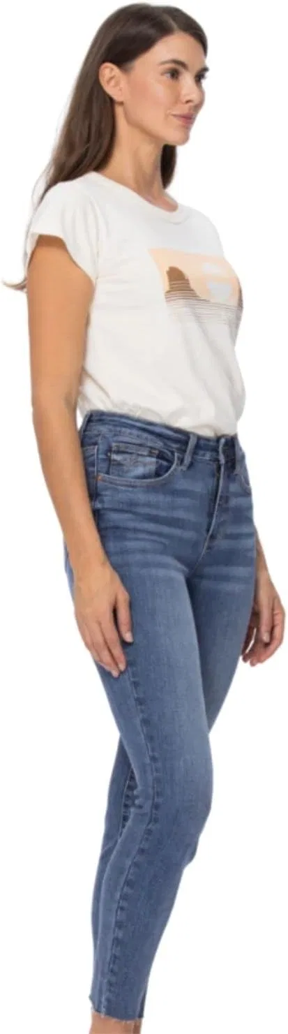 Джинсы с вышивкой Judy Blue, Medium Wash — фото 3