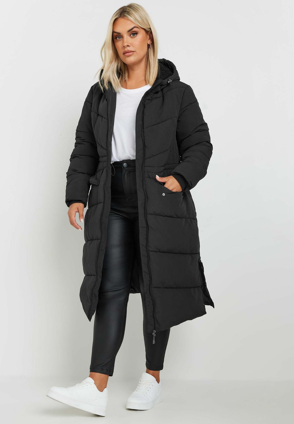 

Зимнее пальто Yours Clothing, черный