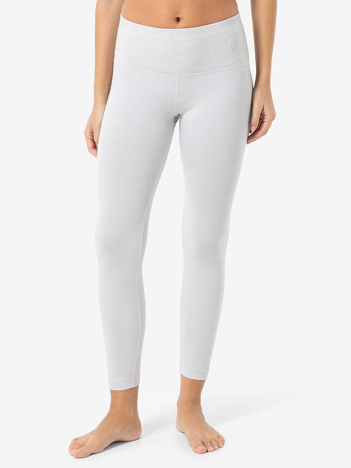 

Super.natural Белые тренировочные леггинсы "Арабеск"