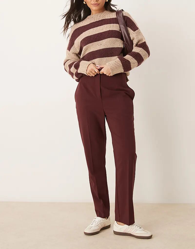 

Брюки-сигареты с высокой талией в бордовом цвете Miss Selfridge
