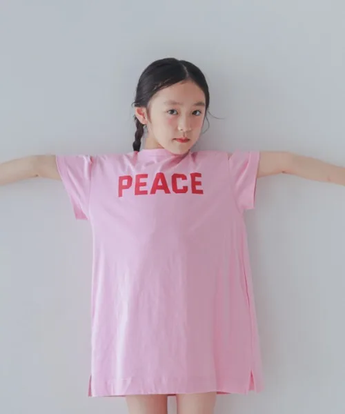 Детское хлопковое платье с открытыми плечами Jeans-b 2nd PEACE розовое — фото 2