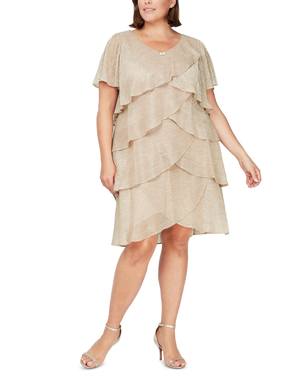 

Многоуровневое платье с эффектом металлик больших размеров SL Fashions, золотой, Желтый, Многоуровневое платье с эффектом металлик больших размеров SL Fashions, золотой