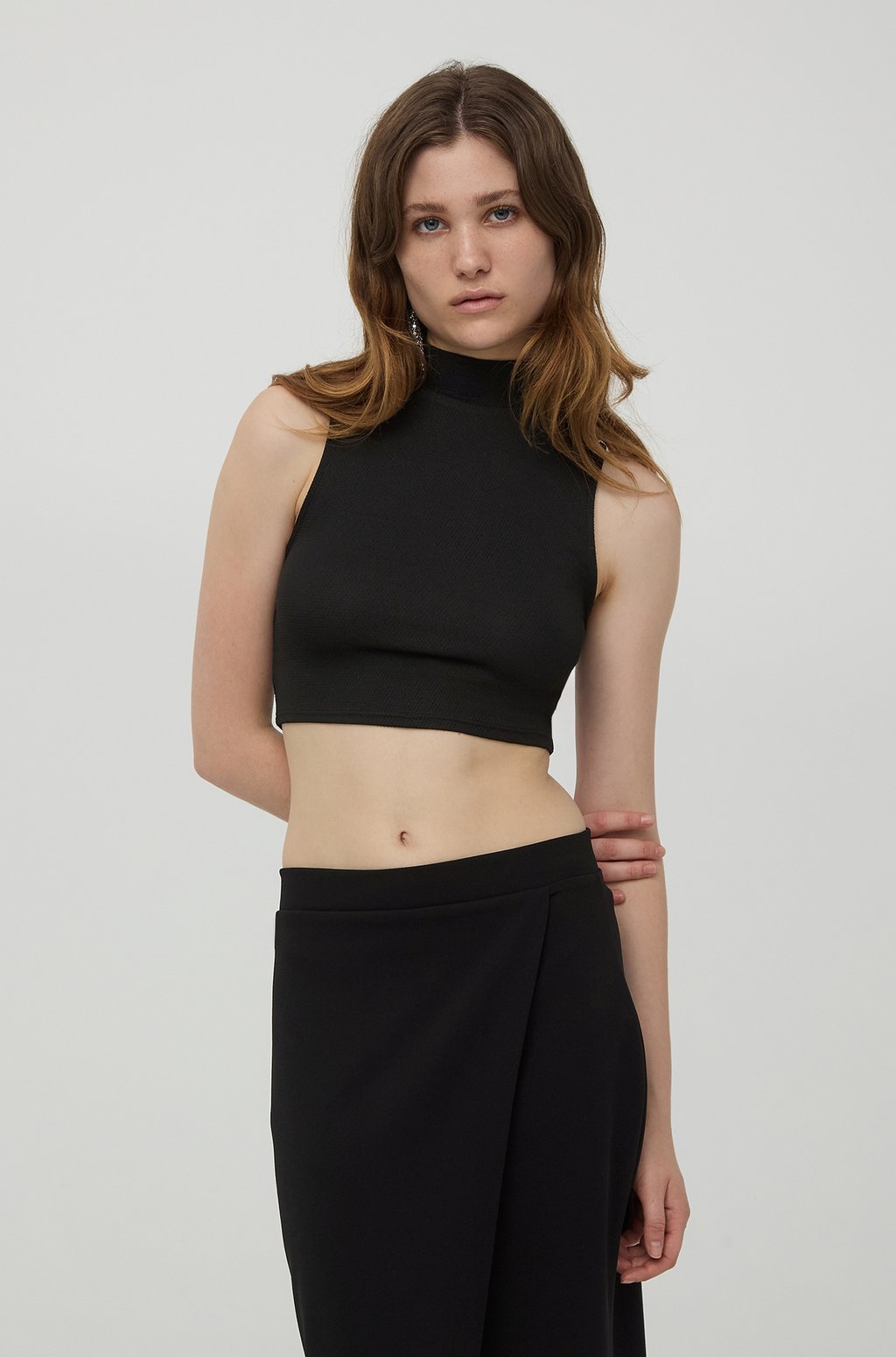 

Топ CON COLLO A LUPETTO Terranova, черный