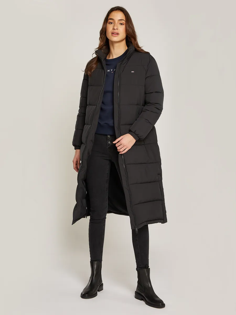

Стеганое пальто Tommy Jeans "TJW MAXI ESSENTIAL PUFFER", длина макси, черный