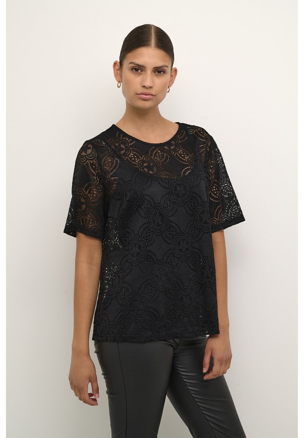 

Блузка Kaffe KARAULA SHORT SLEEVE, цвет black deep