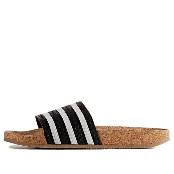 Тапочки originals adilette cork slippers black/white Adidas, черный