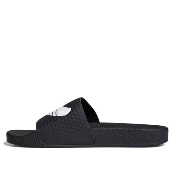 

Тапочки shmoofoil slides 'black white' Adidas, черный