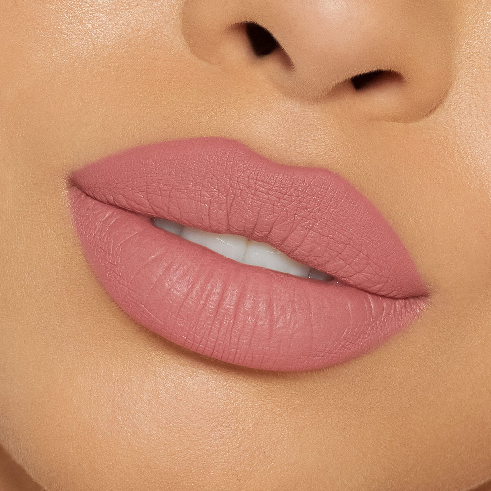 

Набор для губ Kylie Cosmetics Matte Lip Kit, blue pink/snow way bae