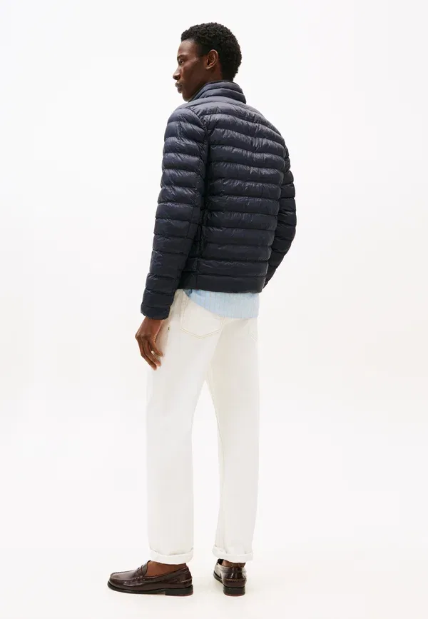 Куртка-пуховик Tommy Hilfiger Core Packable Jacket Light Jacket, пустынное небо — фото 4