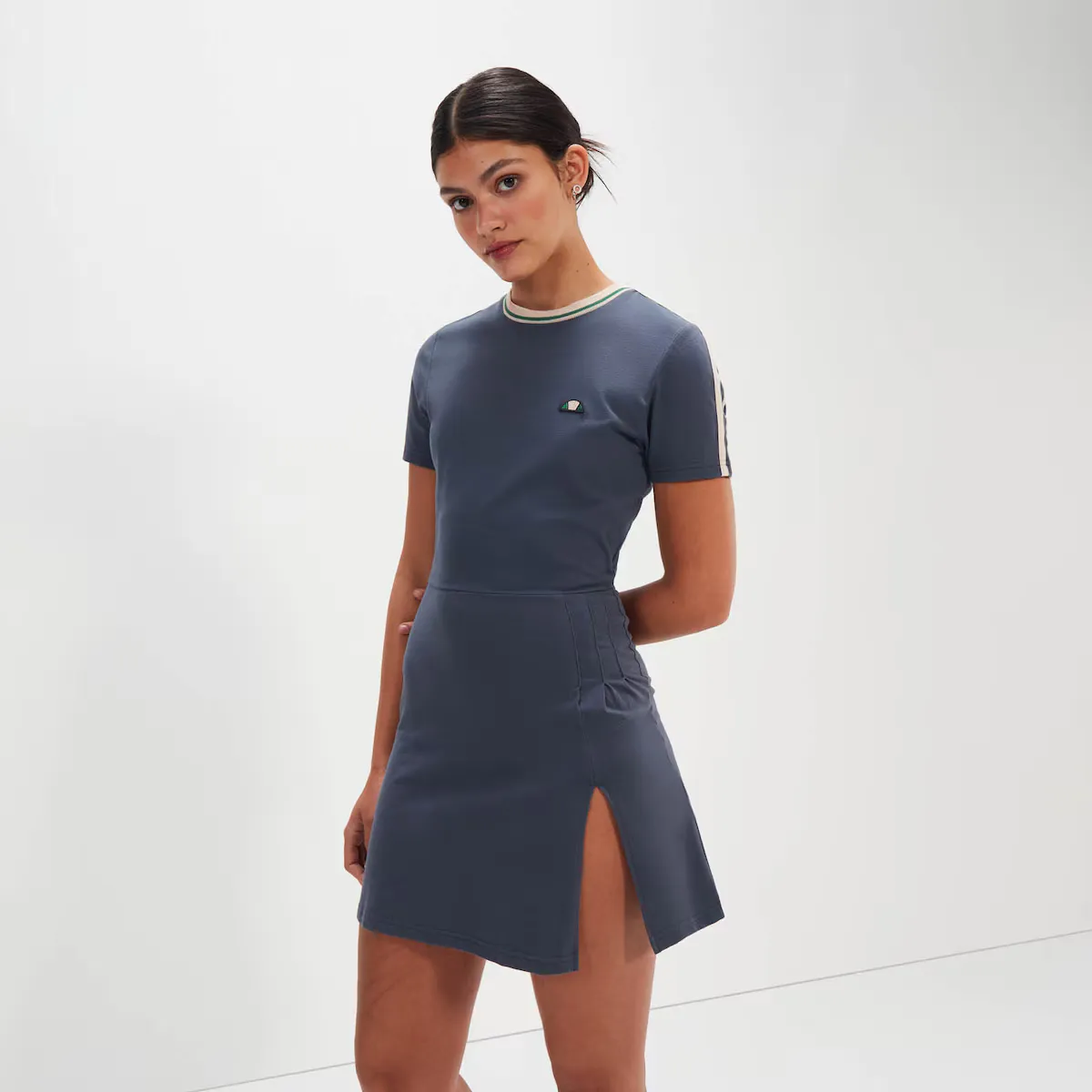 

Платье Josephina Ellesse женское платье-футболка, синий