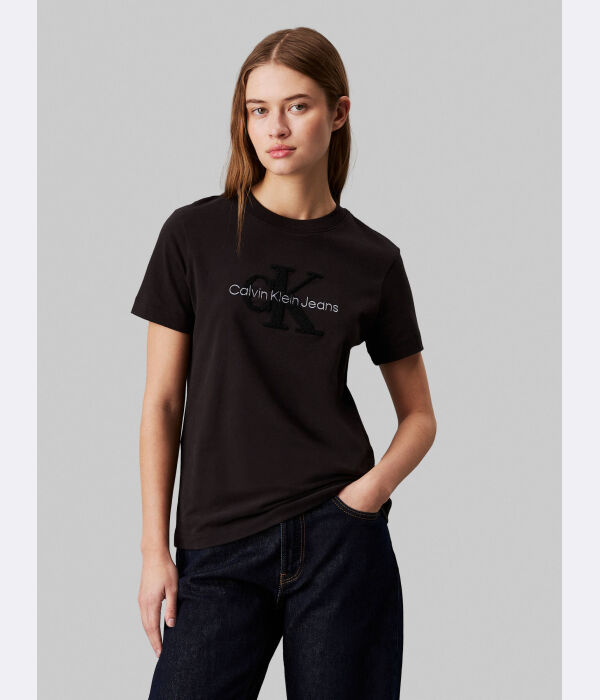 

Футболка женская Calvin Klein Jeans хлопковая, черный
