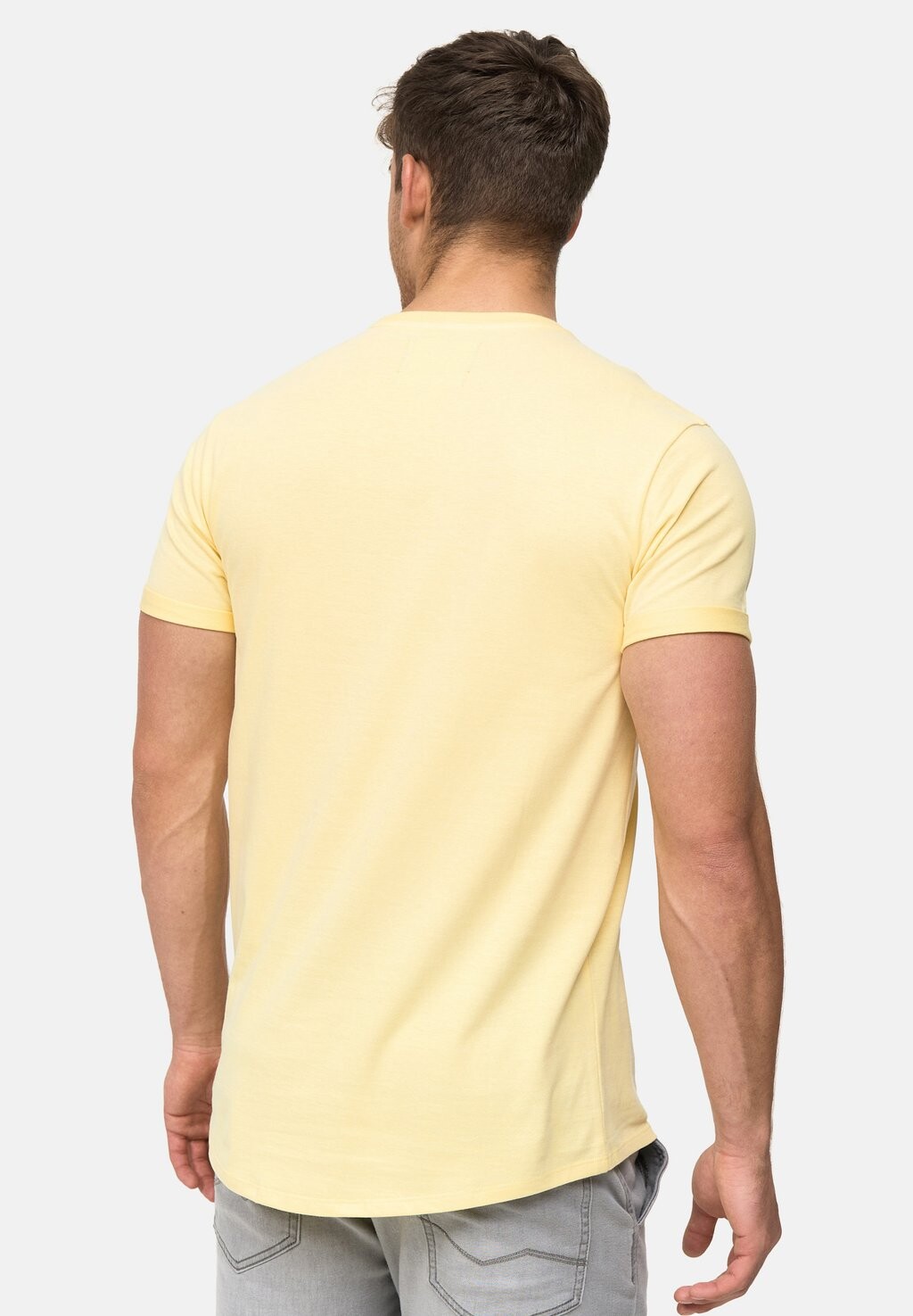 

Базовая футболка KLOGE INDICODE JEANS, пестрый желтый