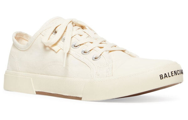 Кроссовки paris low top sneakers 'white destroyed cotton and white rubber' Balenciaga, белый — фото 2