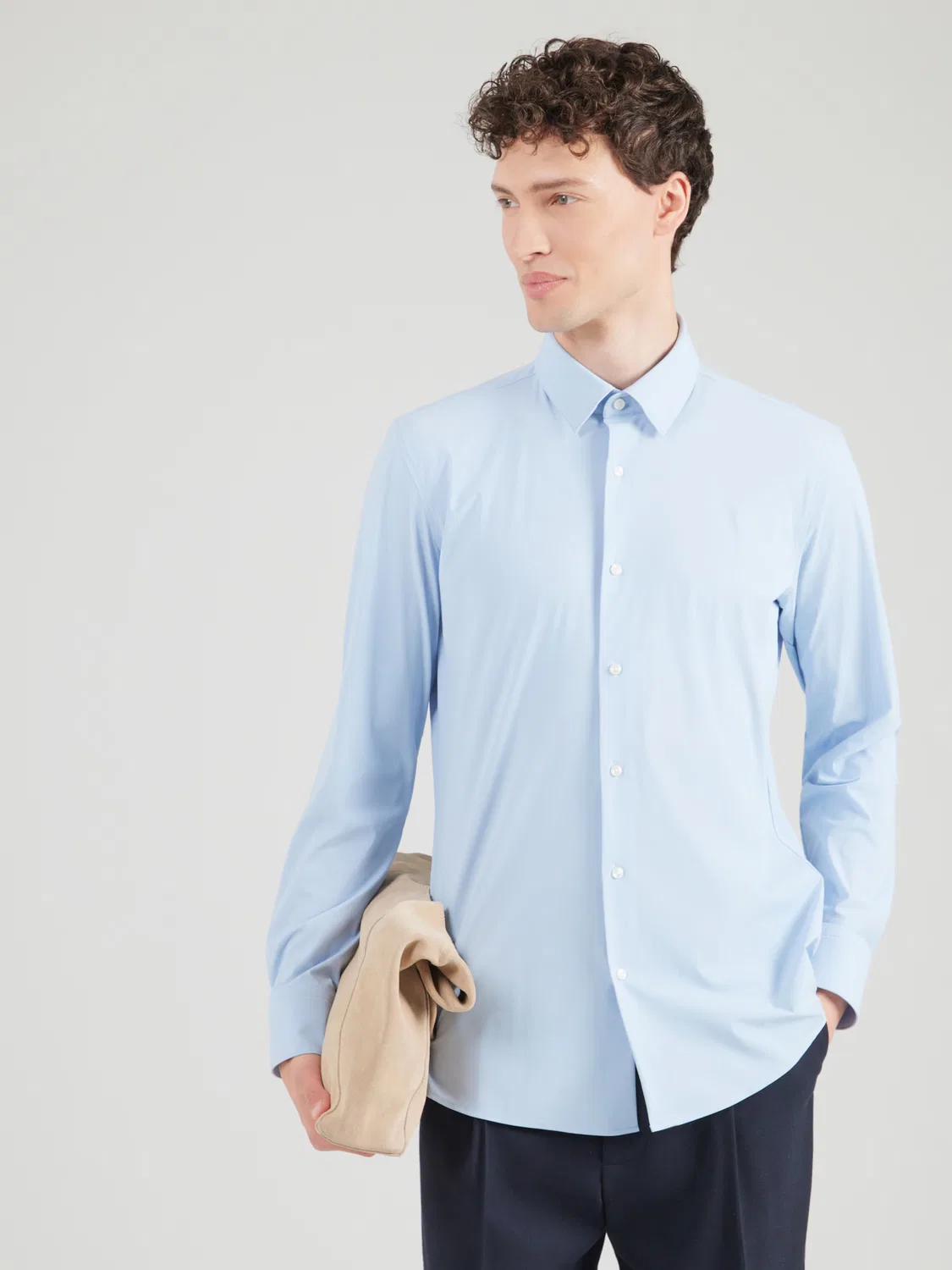 Деловая рубашка Boss Slim fit HANK светло-голубого цвета — фото 3