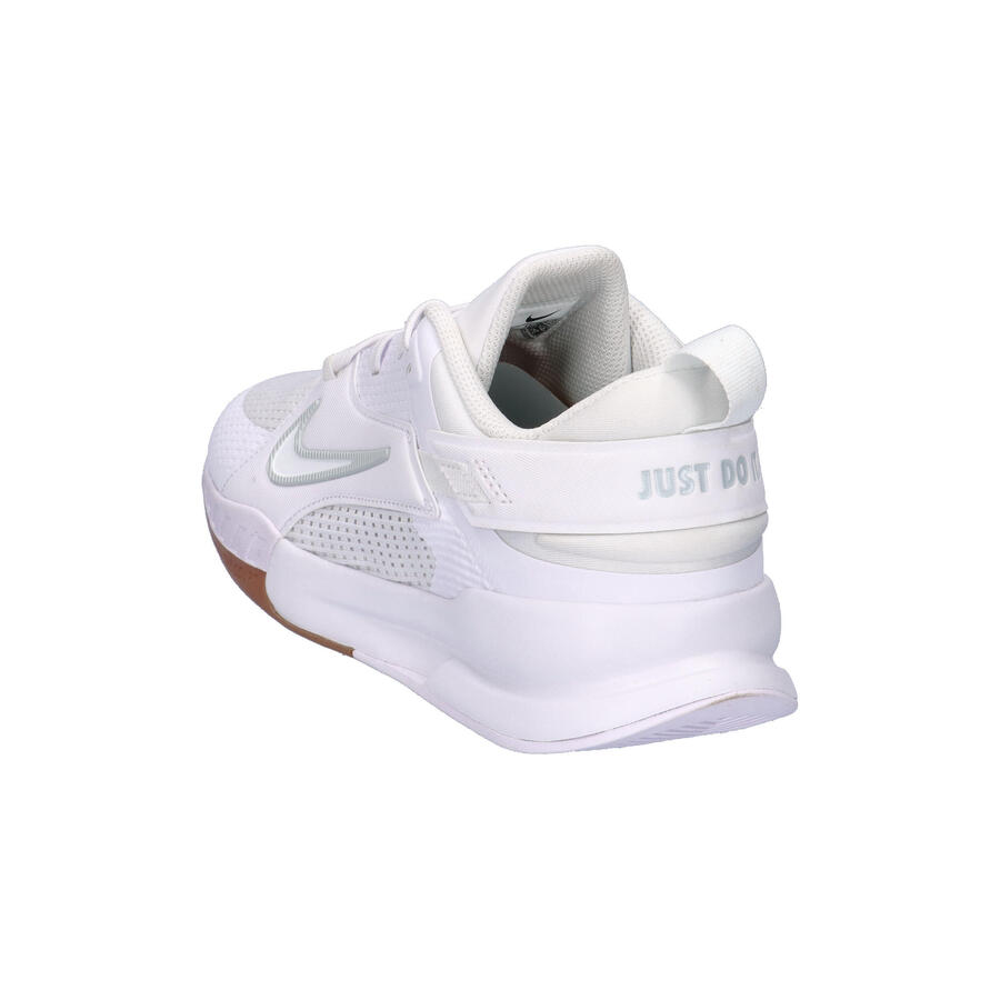 Детские кроссовки для игры в помещении Nike Crosscourt Little/Big Kid FN2231 — фото 4