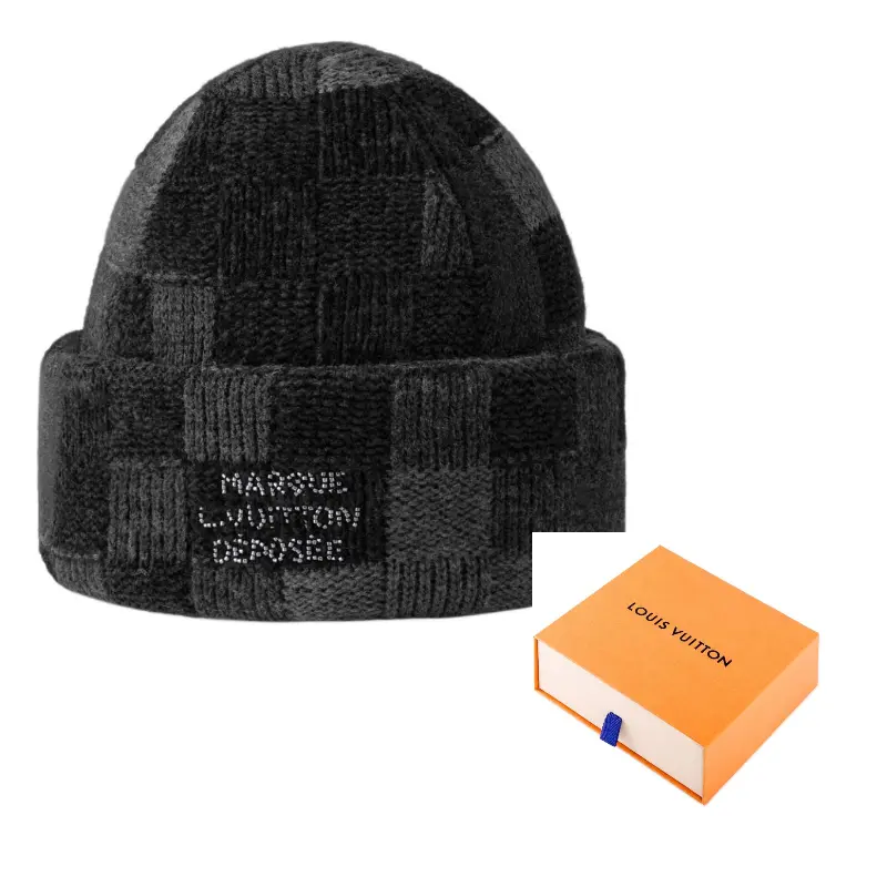 

LOUIS VUITTON Шапка-бини, Black