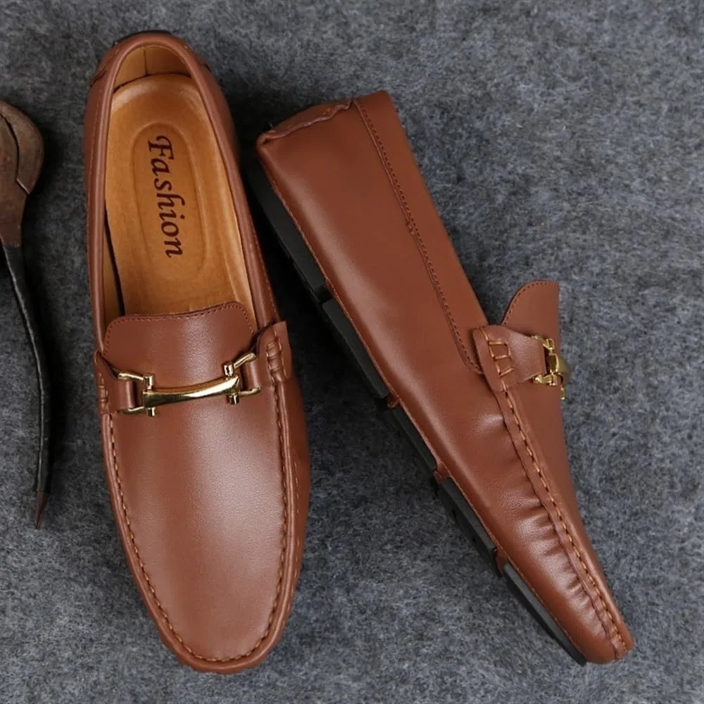 Лоферы кожаные Classic Leather, коричневый HBNCFTI — фото 2