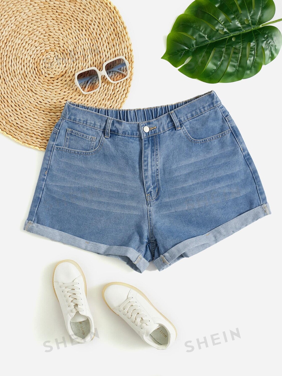 

EZwear Plus Джинсовые шорты с подвернутым краем Shein, светло-голубой