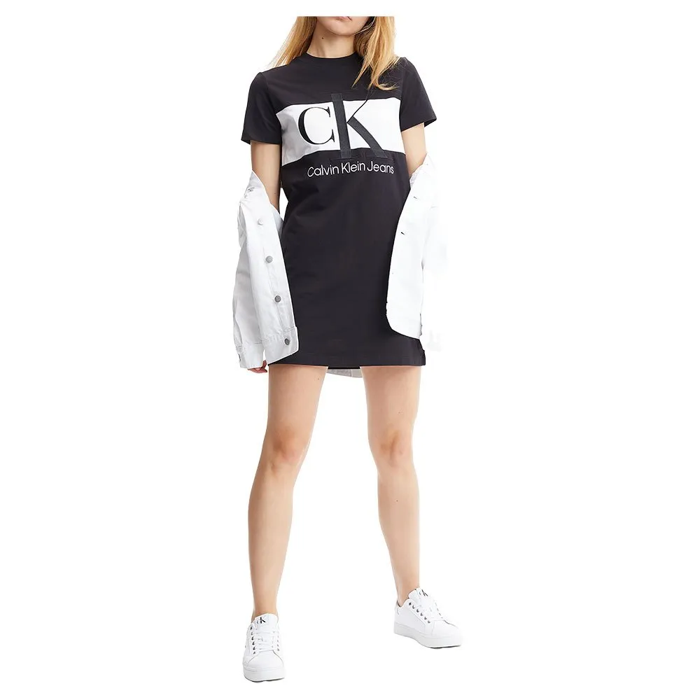 

Платье Calvin Klein Jeans Blocking short sleeve short, черный
