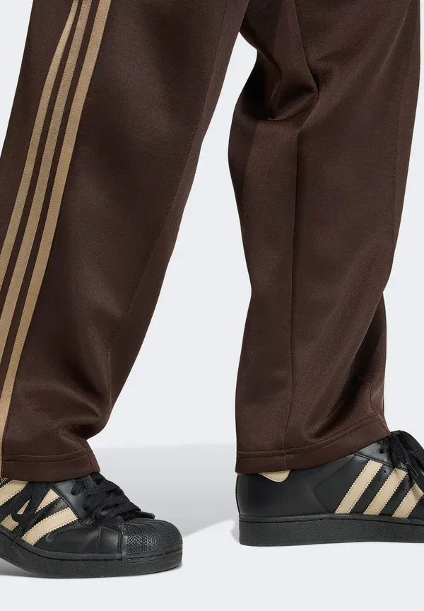 Штаны спортивные Adidas adicolor spacer baggy track pant tracksuit bottoms Adidas Originals, кофейный — фото 4