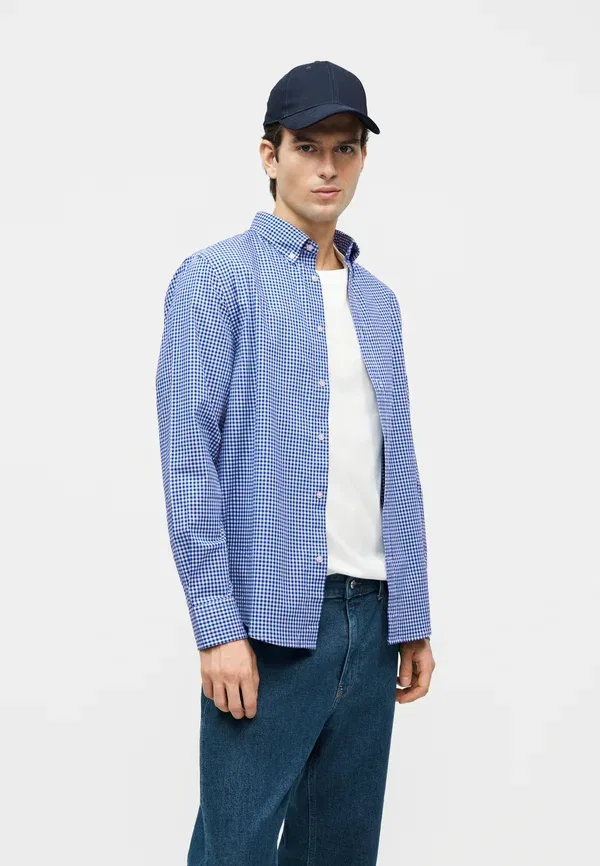 Футболка Tommy Hilfiger Core Essentials, цвет синий — фото 4