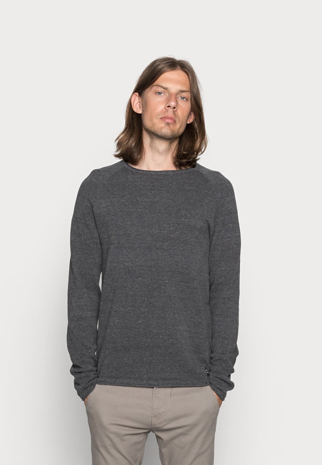 

Свитер JJEHILL CREW NECK NOOS Jack & Jones, темно-серый меланж