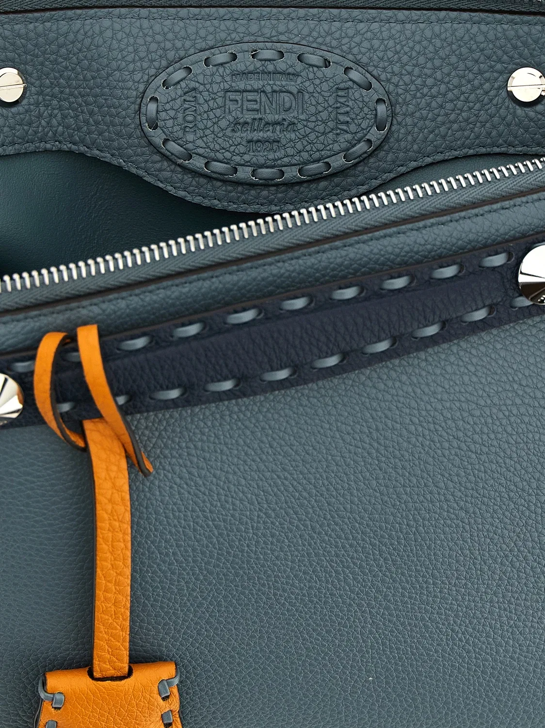 Средняя сумка 'By The Way Soft Selleria' FENDI, голубой — фото 4