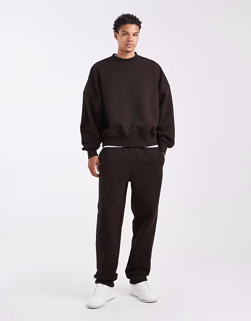 

Спортивные брюки прямого кроя премиум-класса из плотной ткани плотностью 400 г/м² коричневого цвета Asos Design