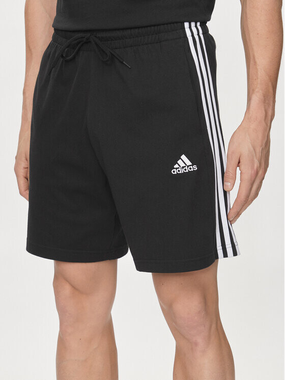 

Спортивные шорты regular fit Adidas, черный