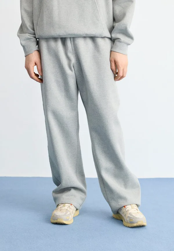 Одиночные спортивные штаны Nike Sportswear, Grey Heather