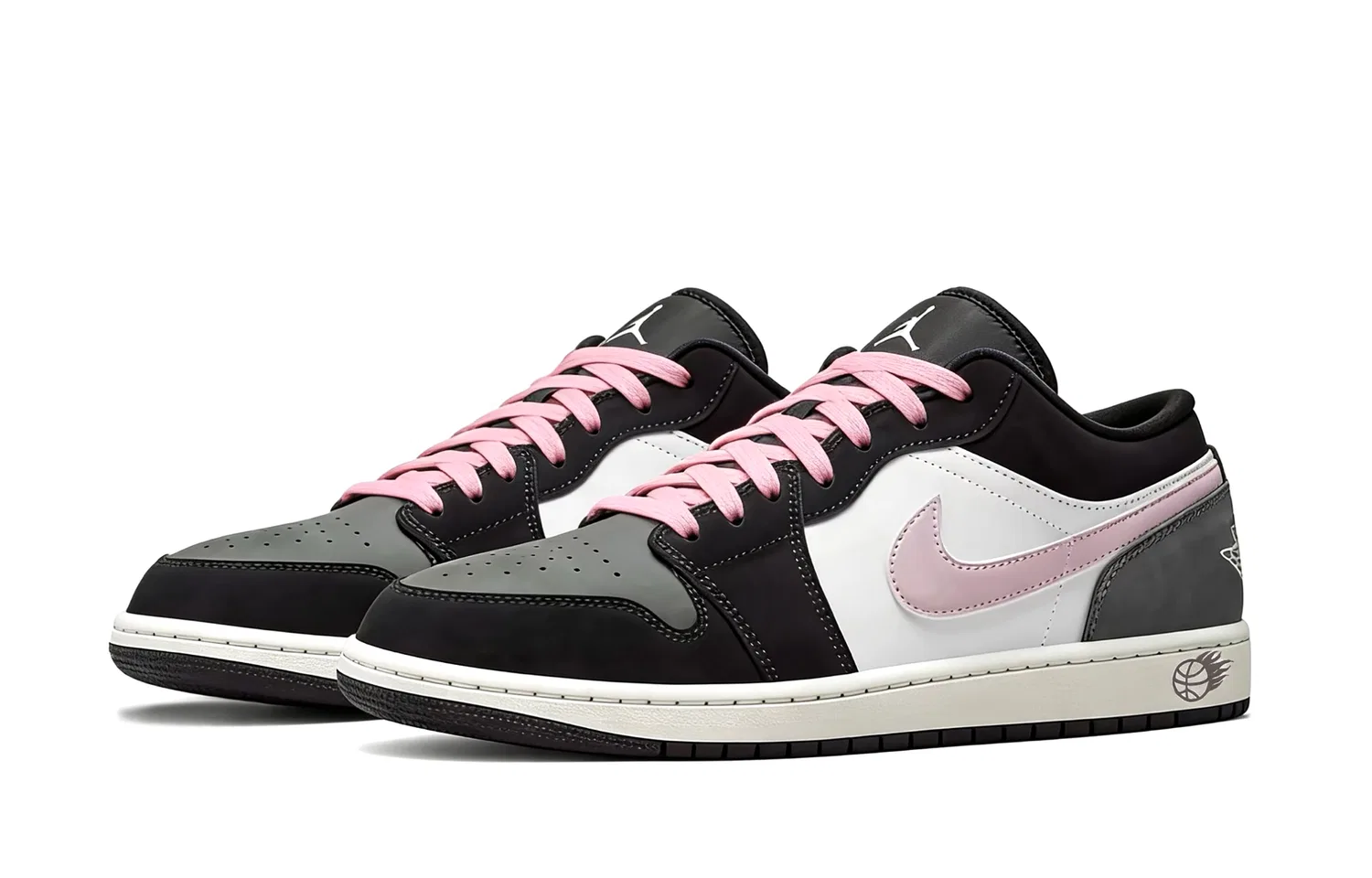 Кроссовки баскетбольные Air Jordan 1 Black — фото 4