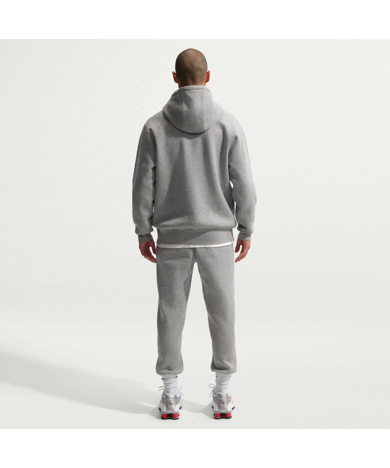 Джоггеры Nike Club с широким кроем, серые — фото 2