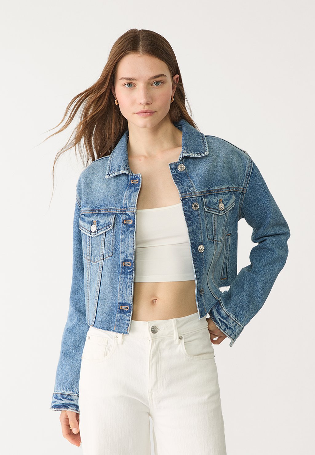 

Джинсовая куртка Stradivarius, цвет Blue Denim