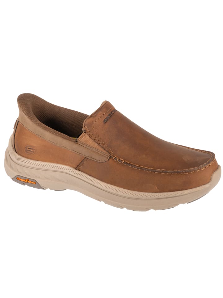 

Кроссовки на шнуровке Skechers, коричневый