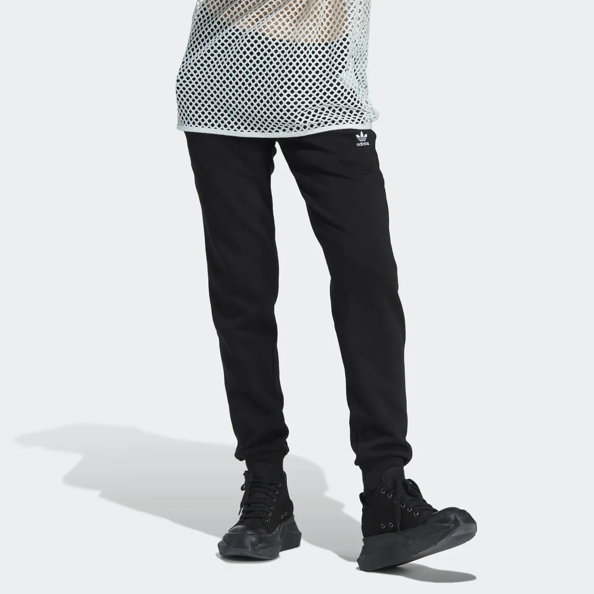 

Спортивные брюки Adidas Originals "ADICOLOR ESSENTIALS FLEECE SLIM" (1 шт.), черный