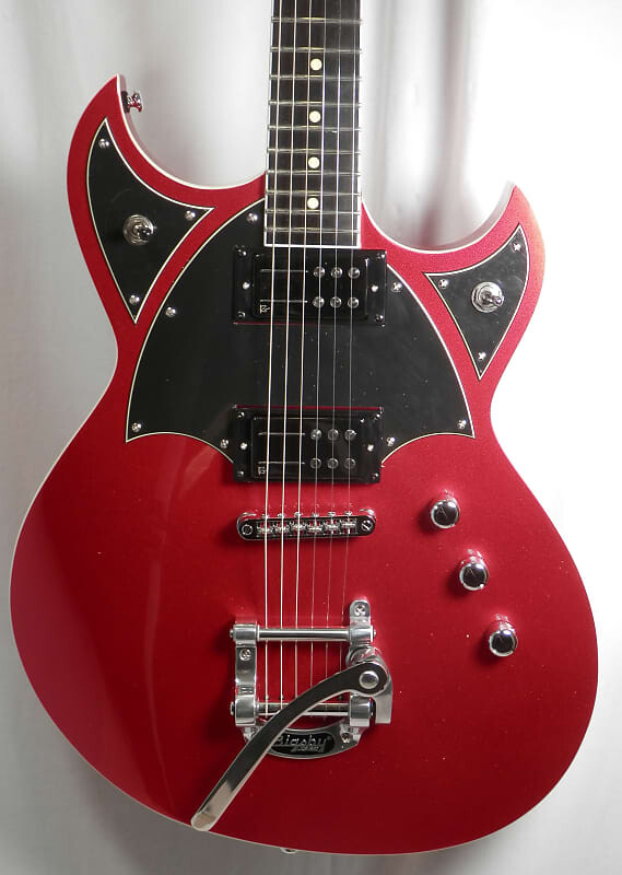 

Электрогитара Reverend Reeves Gabrels Spacehawk with Ebony Fretboard Metallic Red