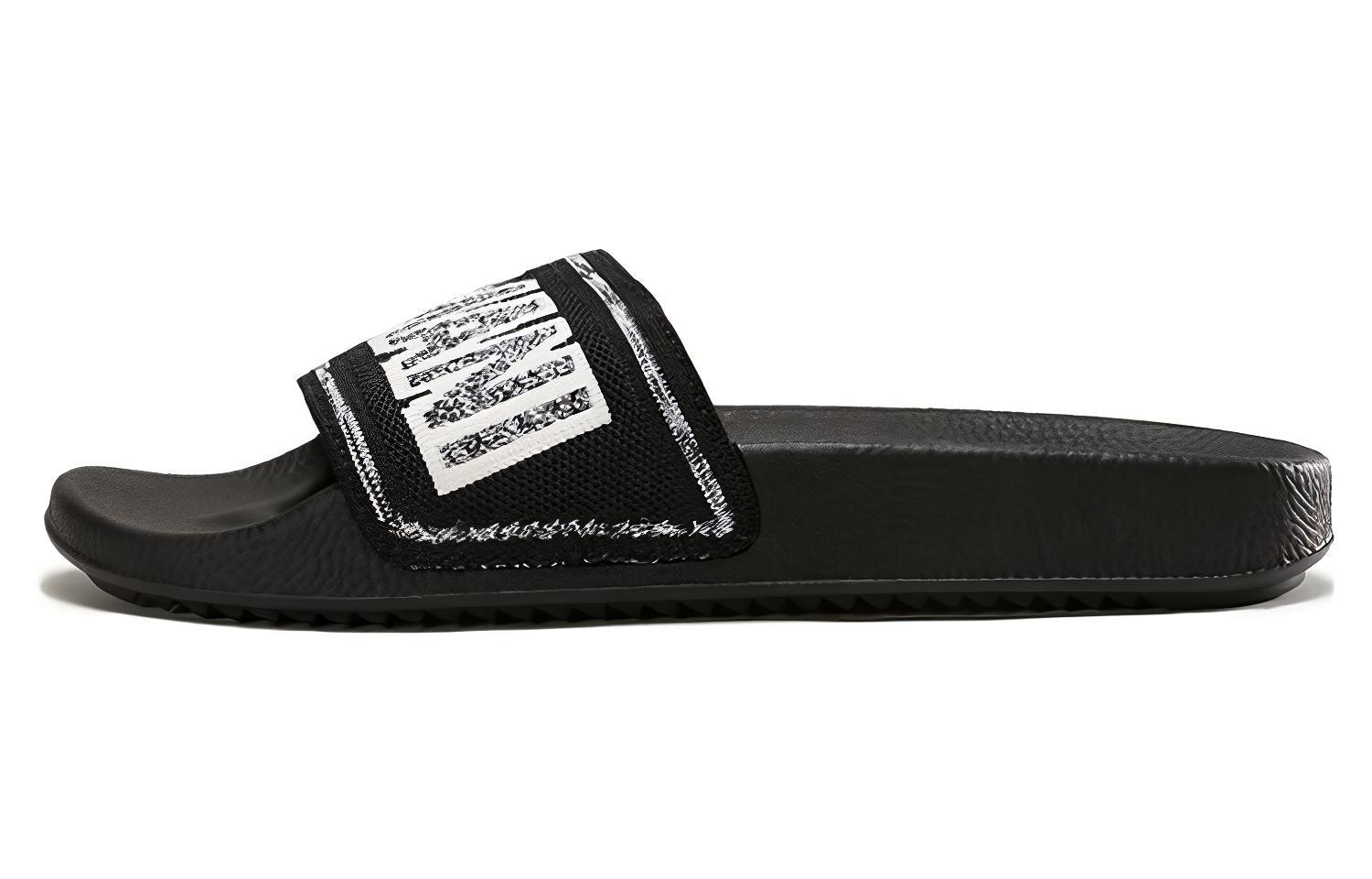 

Слипоны Emporio Armani мужские черно-белые