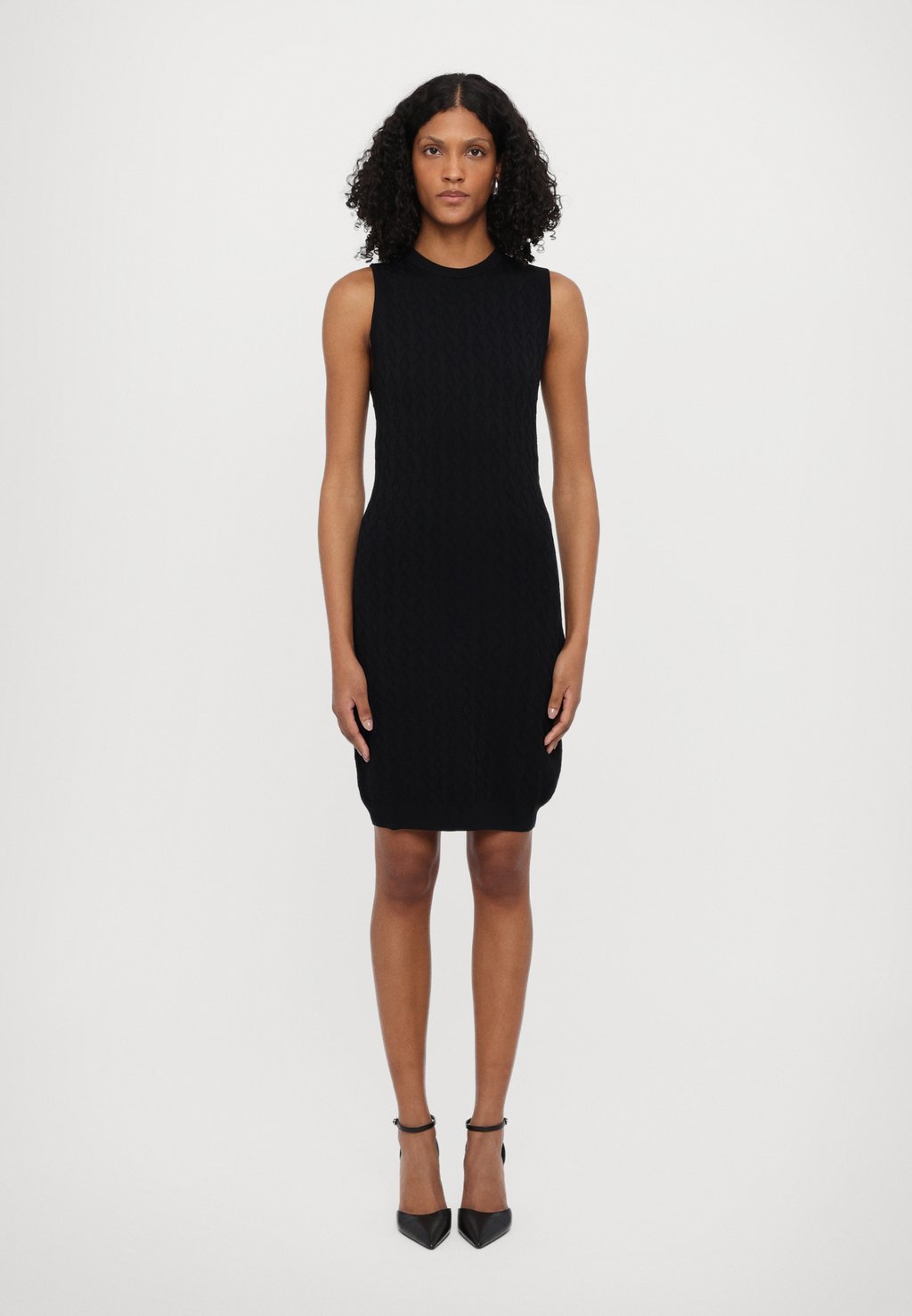 

Платье-джемпер DRESS Armani Exchange, черный